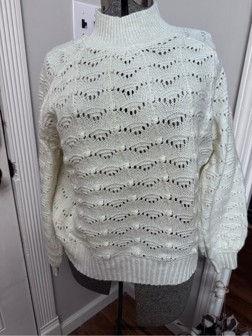 Women’s Time & Tru Open-Knit Mock Neck Sweater Medium